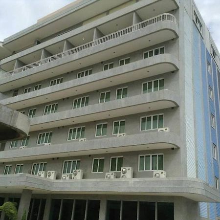 Hotel Kan กาญจนบุรี ภายนอก รูปภาพ