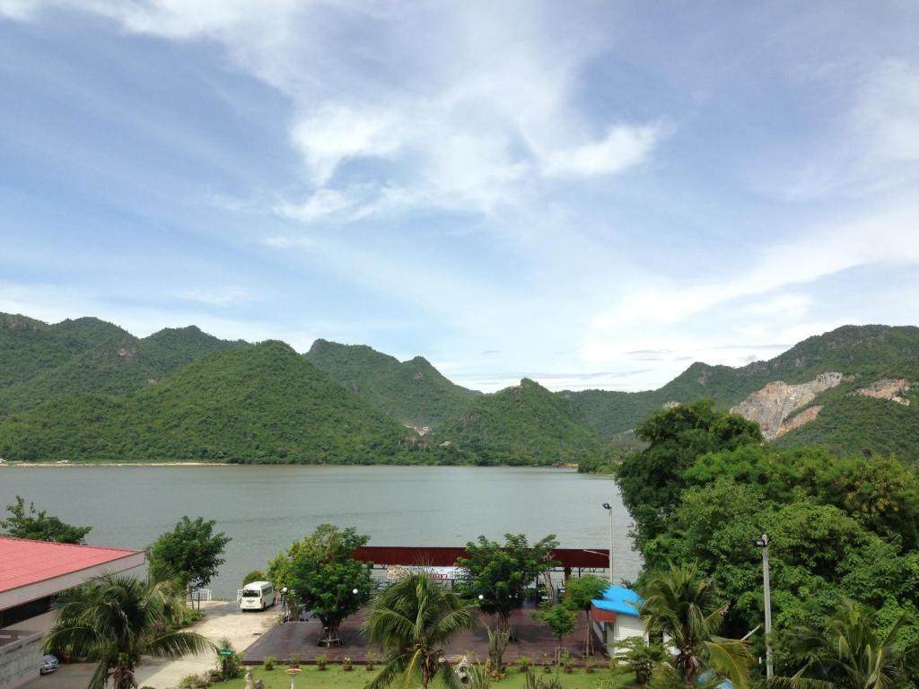 Hotel Kan กาญจนบุรี ห้อง รูปภาพ