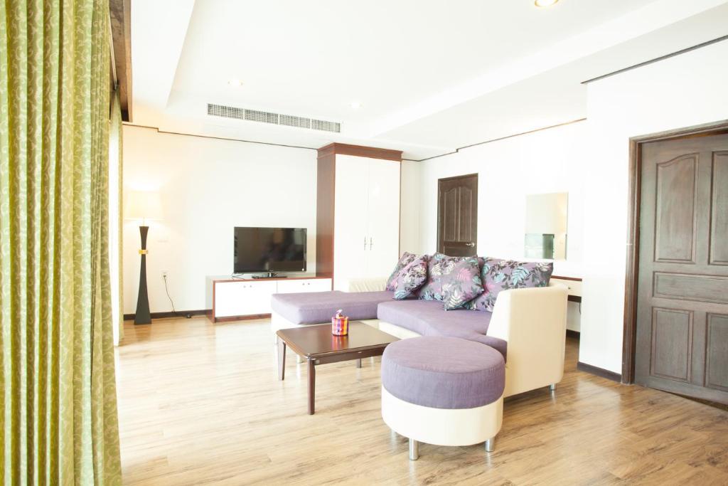 Hotel Kan กาญจนบุรี ภายนอก รูปภาพ