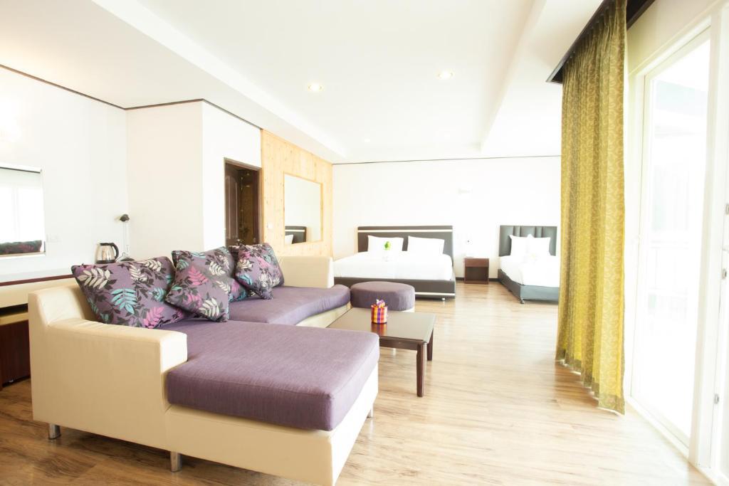 Hotel Kan กาญจนบุรี ภายนอก รูปภาพ
