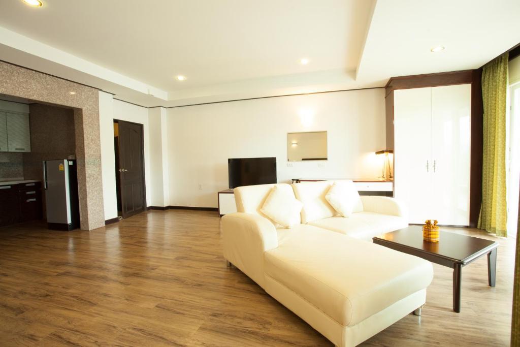 Hotel Kan กาญจนบุรี ภายนอก รูปภาพ